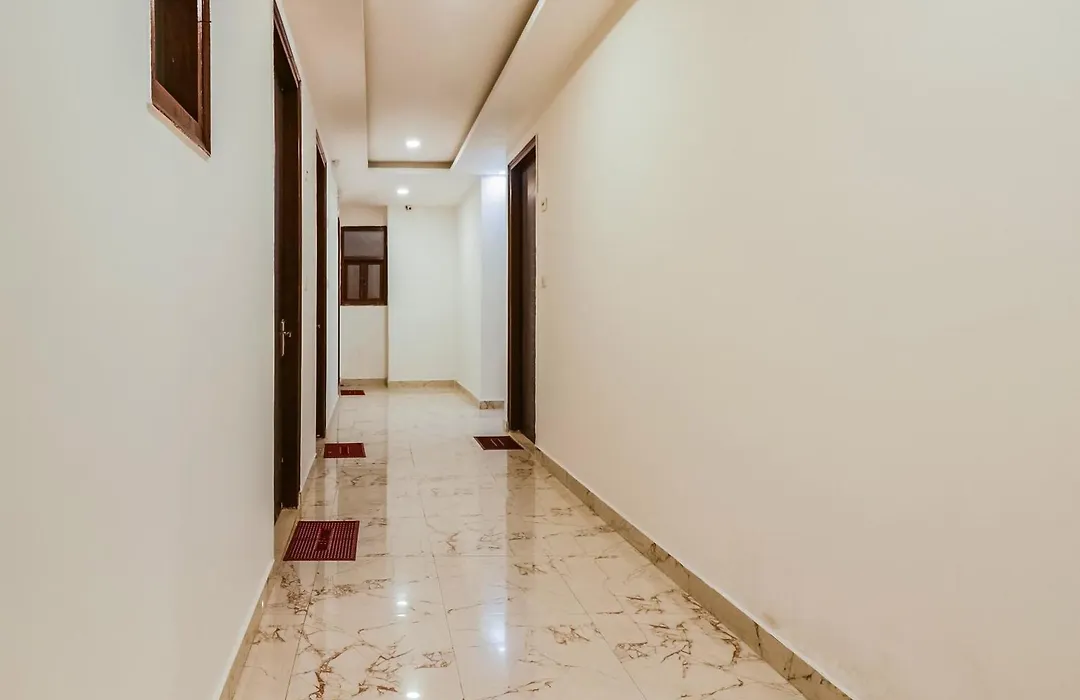 Hotel O Diamond Star-1