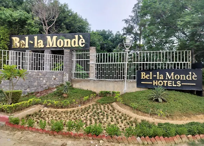 Bel-La Monde Hotel Nh8 At 6Km From Igi Airport Delhi New Delhi